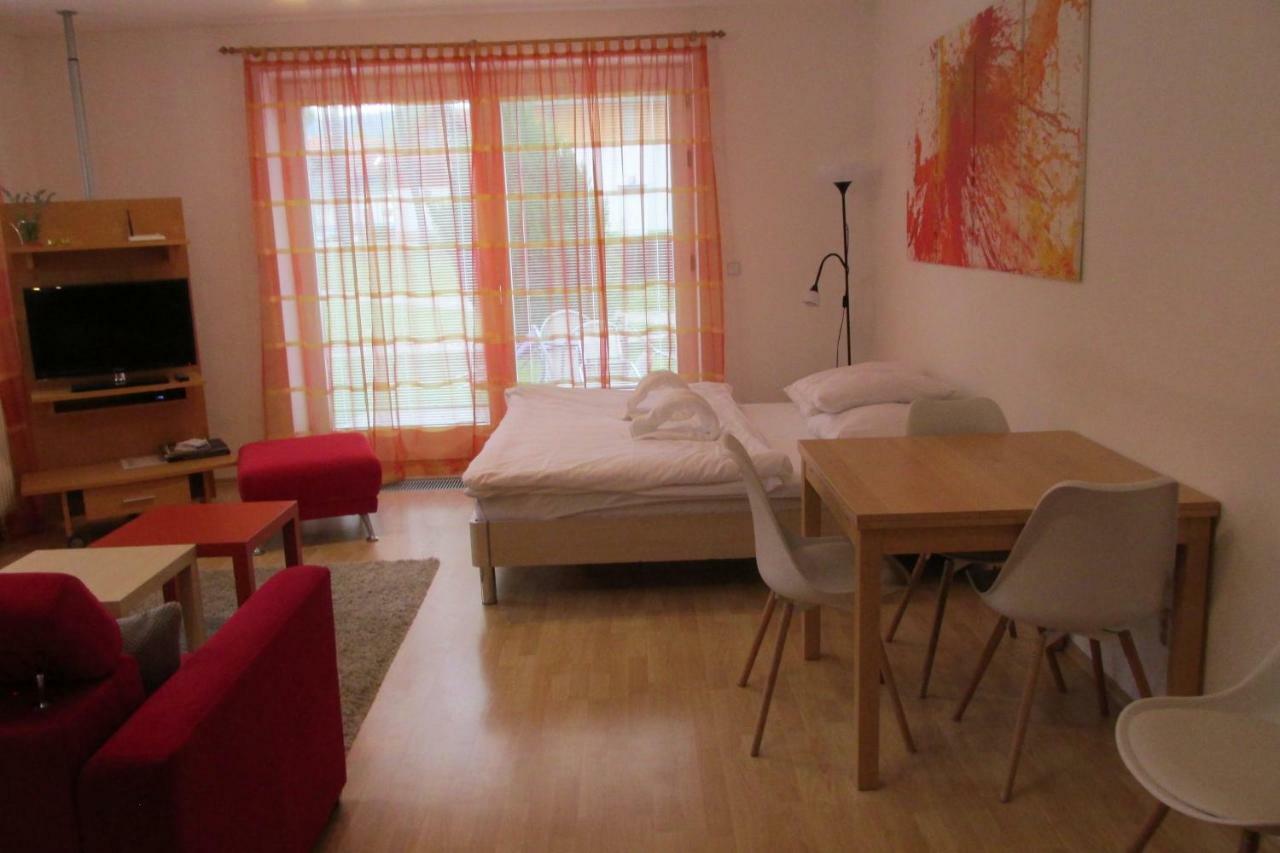 Apartman Riviera Leilighet Lipno nad Vltavou Eksteriør bilde